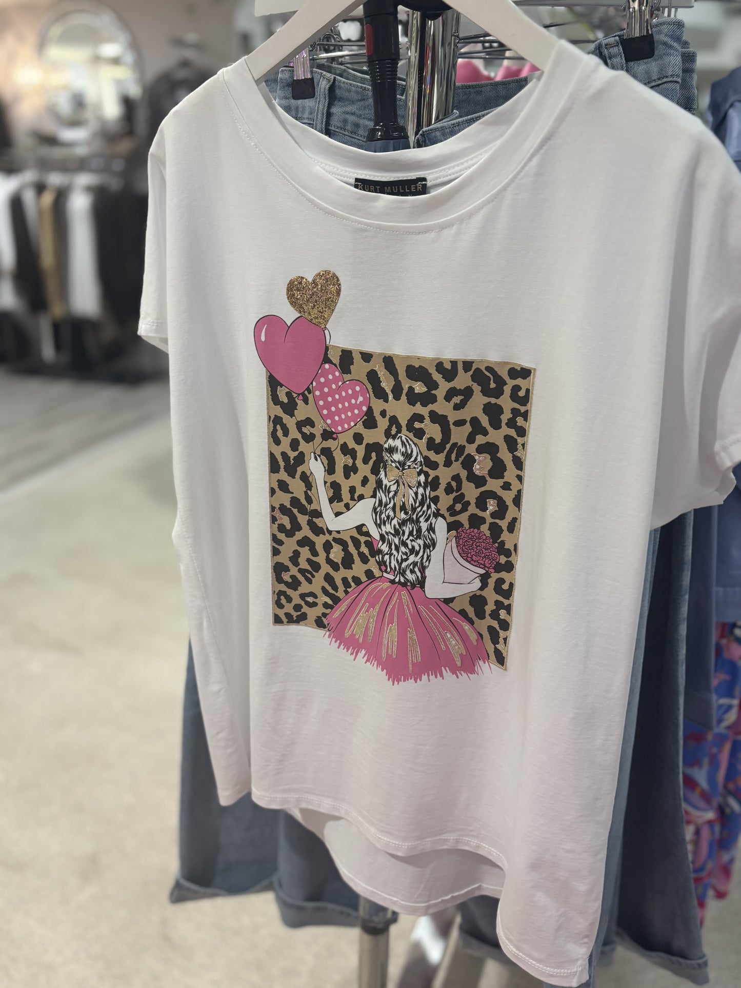 Safari Balloon Girl T-Shirt